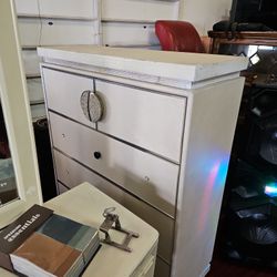 Nice Drawer For Sale Low Price