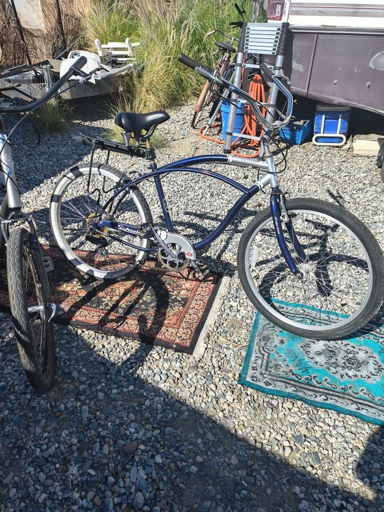 Schwinn 7 Speed Beach Cruiser "Jaguar"