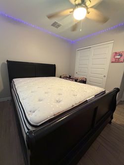 Queen bed