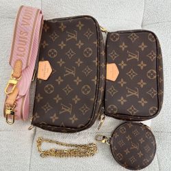 LOUIS VUITTON Multi Pochette 