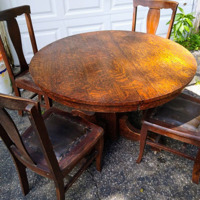 Tiger Oak Antique Dining Table and Chairs