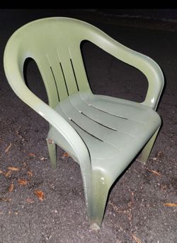 Green plastic Monobloc Chair