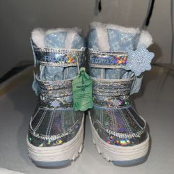 Snow Boots 