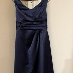 David’s Bridal Satin Dress Size 6 Bridesmaid 
