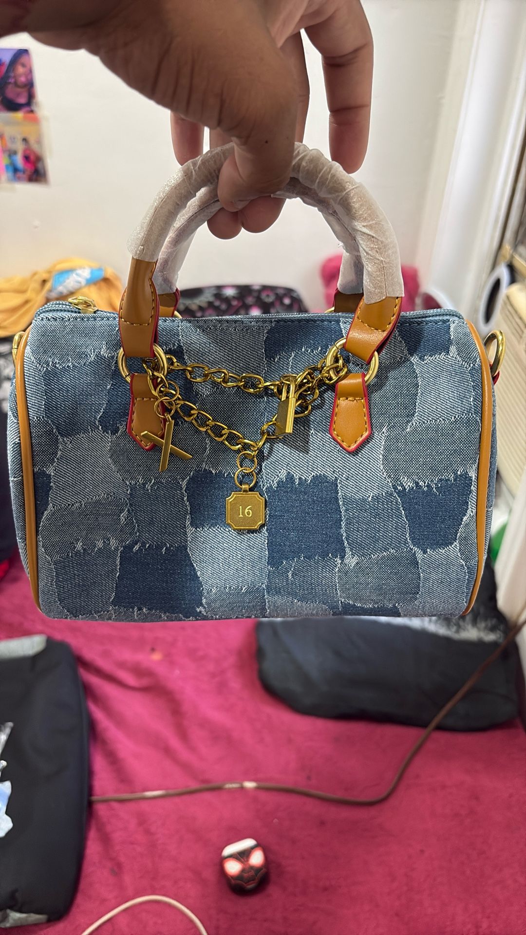 Brand New Women’s Tota Bag