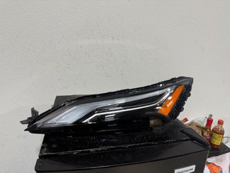 NISSAN ROGUE LEFT LED DRL 2022