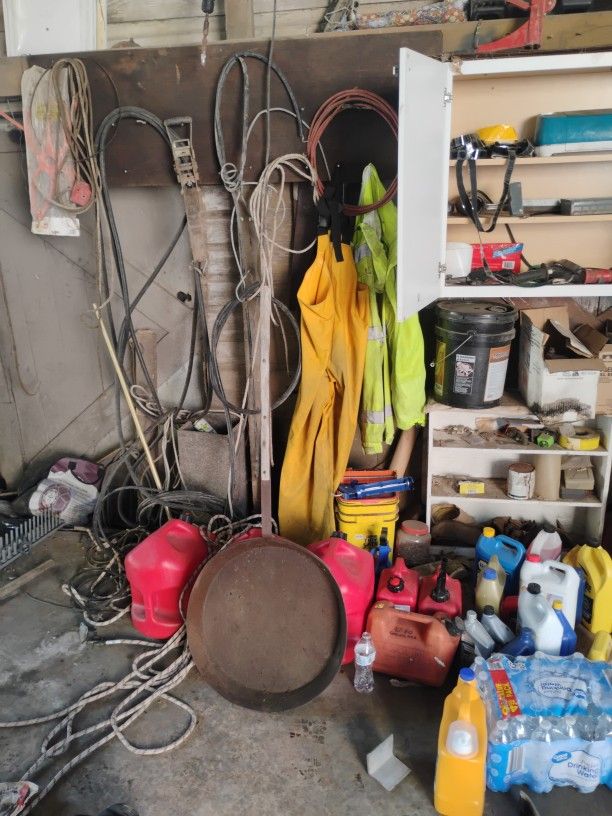 Giant Antique Frying Pan?