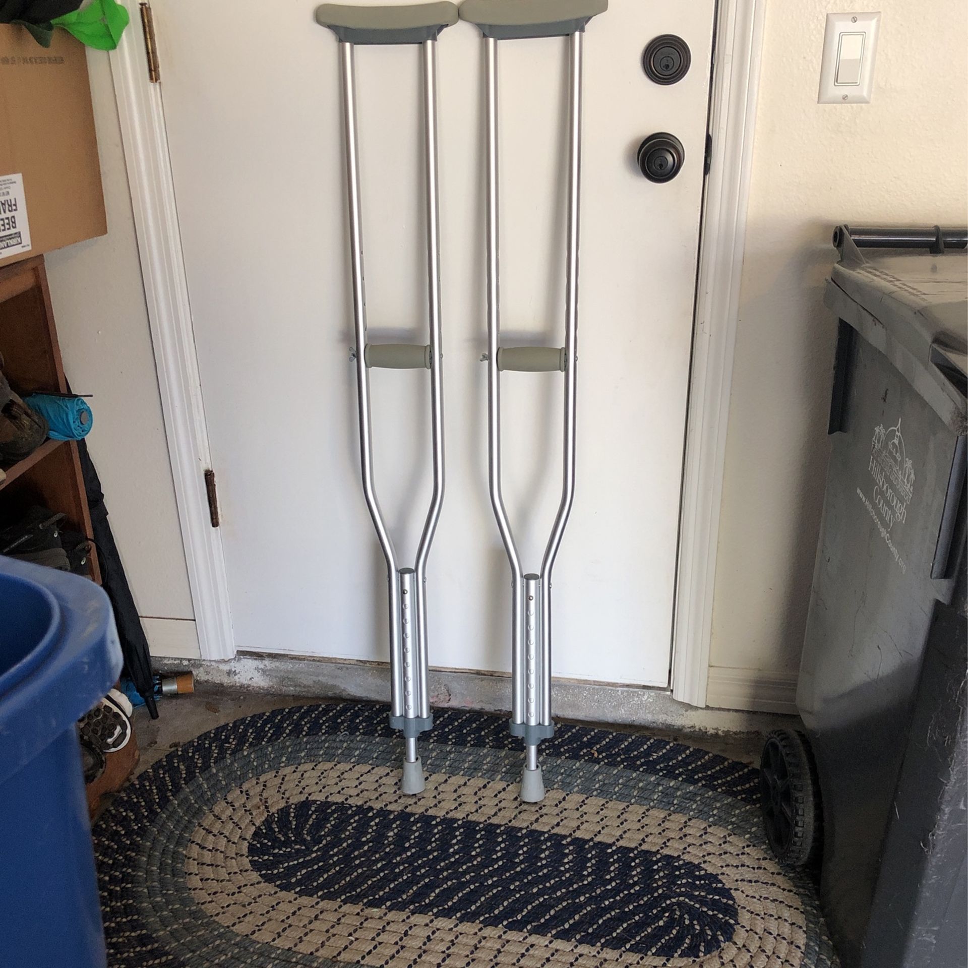 Crutches