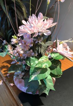 Decorative silk plant for home or office