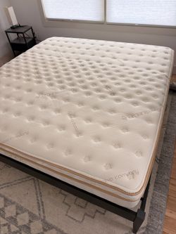 Saatva Luxury KING mattress WITH bedframe