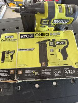 RYOBI P322 ONE+ HP 18V 18-Gauge Brushless Cordless AirStrike Brad Nailer (Tool Only)