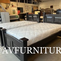 2 Twin Beds And Mattresses