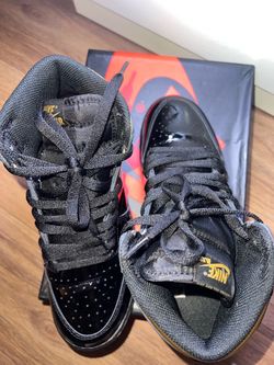 Air Jordan 1 Retro High OG GS “Black Metallic Gold”