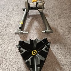 CycleOps Bike Trainer