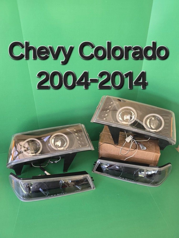 Chevy Colorado 2004-2014 Headlights 