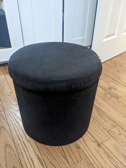 Round Storage Ottoman (Black)