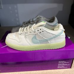 Mummy Dunks