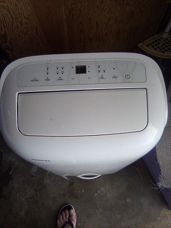 Toshiba portable AC unit