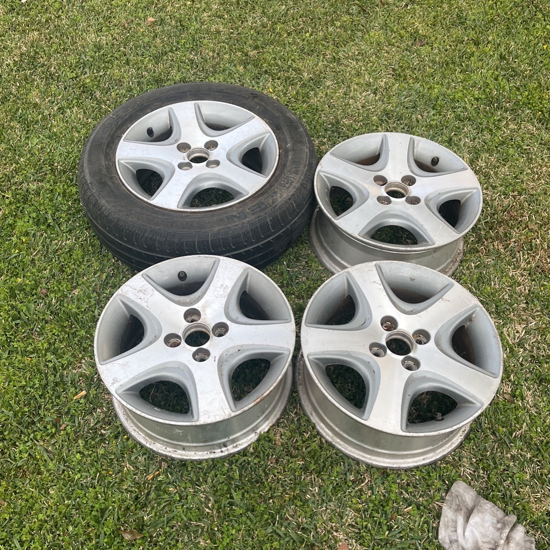 Rims Size 15 ,  Asking $120.00