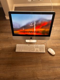 Apple iMac computer