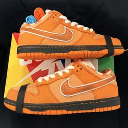 Nike SB Dunk Orange Lobster Size 5.5 Men’s/7 Women’s 