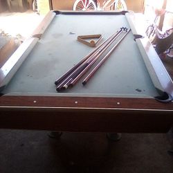 Pool Table 8ft 