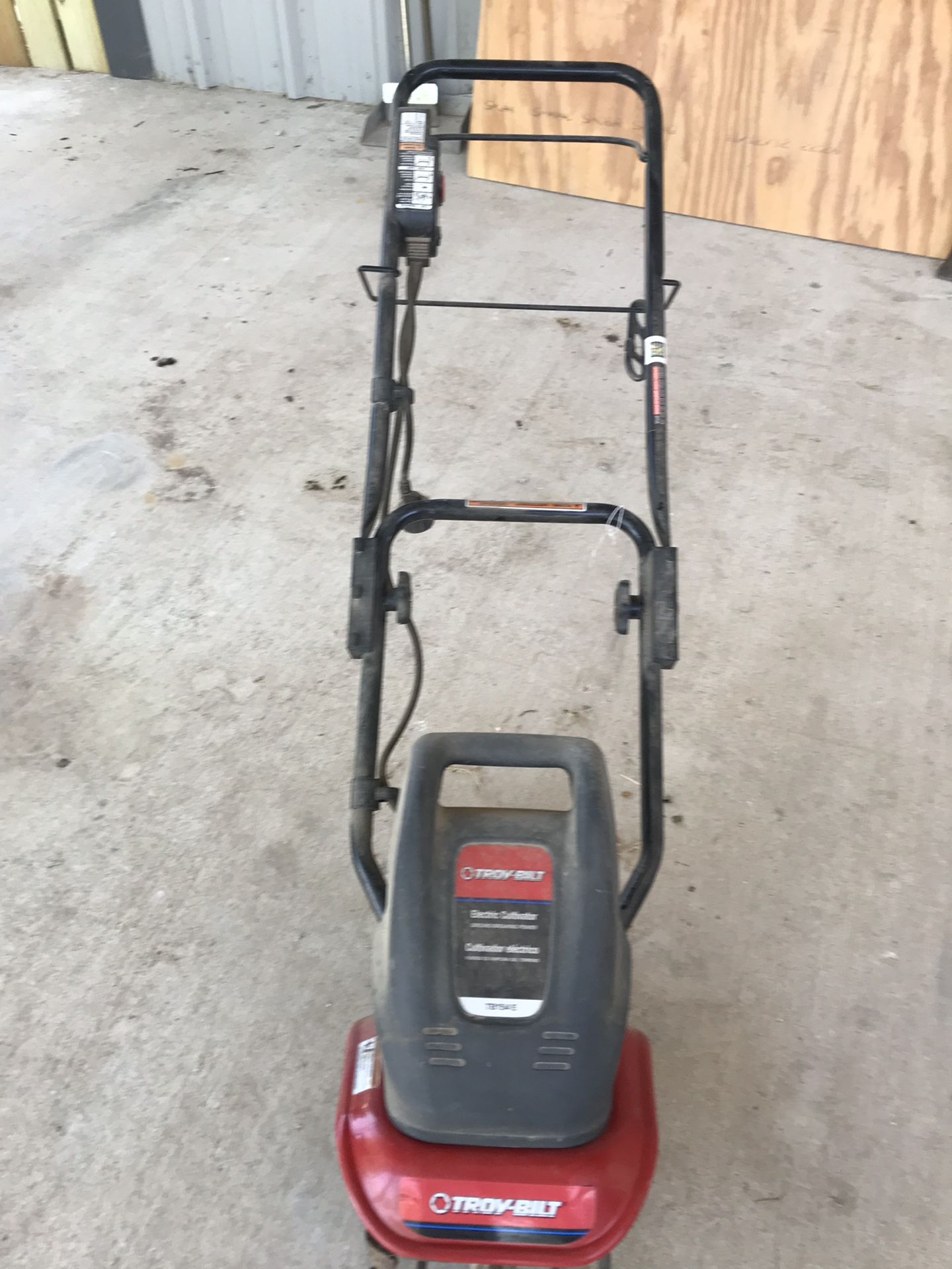 Toro small garden tiller (electric)