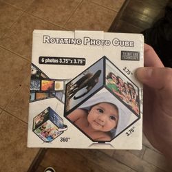 rotating photo cube 