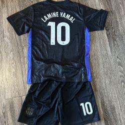 Lamine Yamal sizes  26,28 kids and S adult