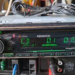 Kenwood Stereo Bluetooth Cd USB  