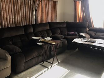 La - Z - Boy  Brown Sectional 