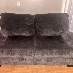 Ashley Furniture loveseat Smoke Gray 