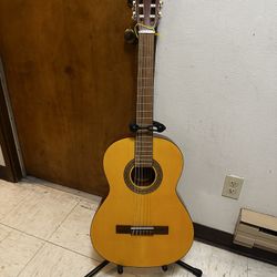 Classical Guitar – Like New, Never Used