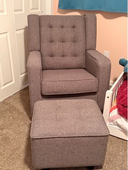 Delta Children’s tufted wingback glider chair + ottoman — gray