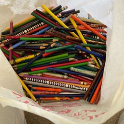 Colored pencils, Crayons