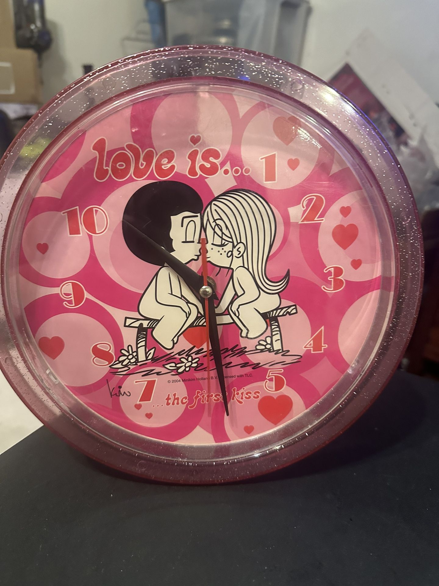 Precious Moments Love Is… The First Kiss Clock Vintage 
