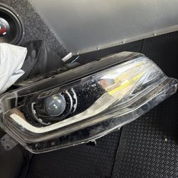 Camaro ZL1 Headlight 