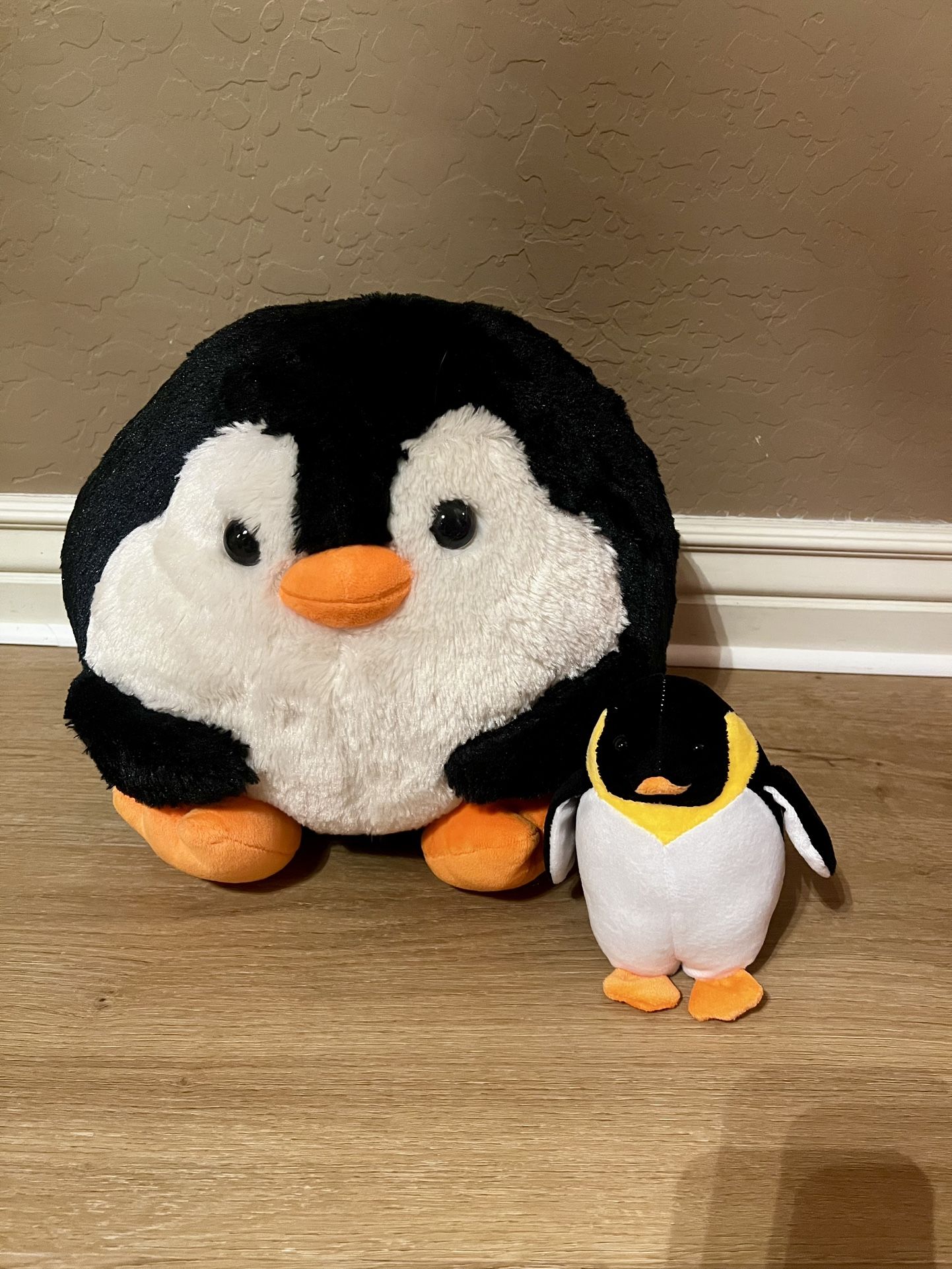 Penguin and Baby Penguin Stuffed Animal