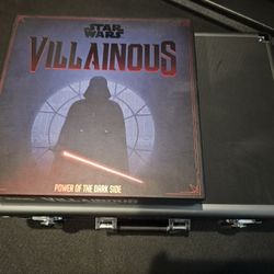 Disney Villainous Lot w/ Carry Case