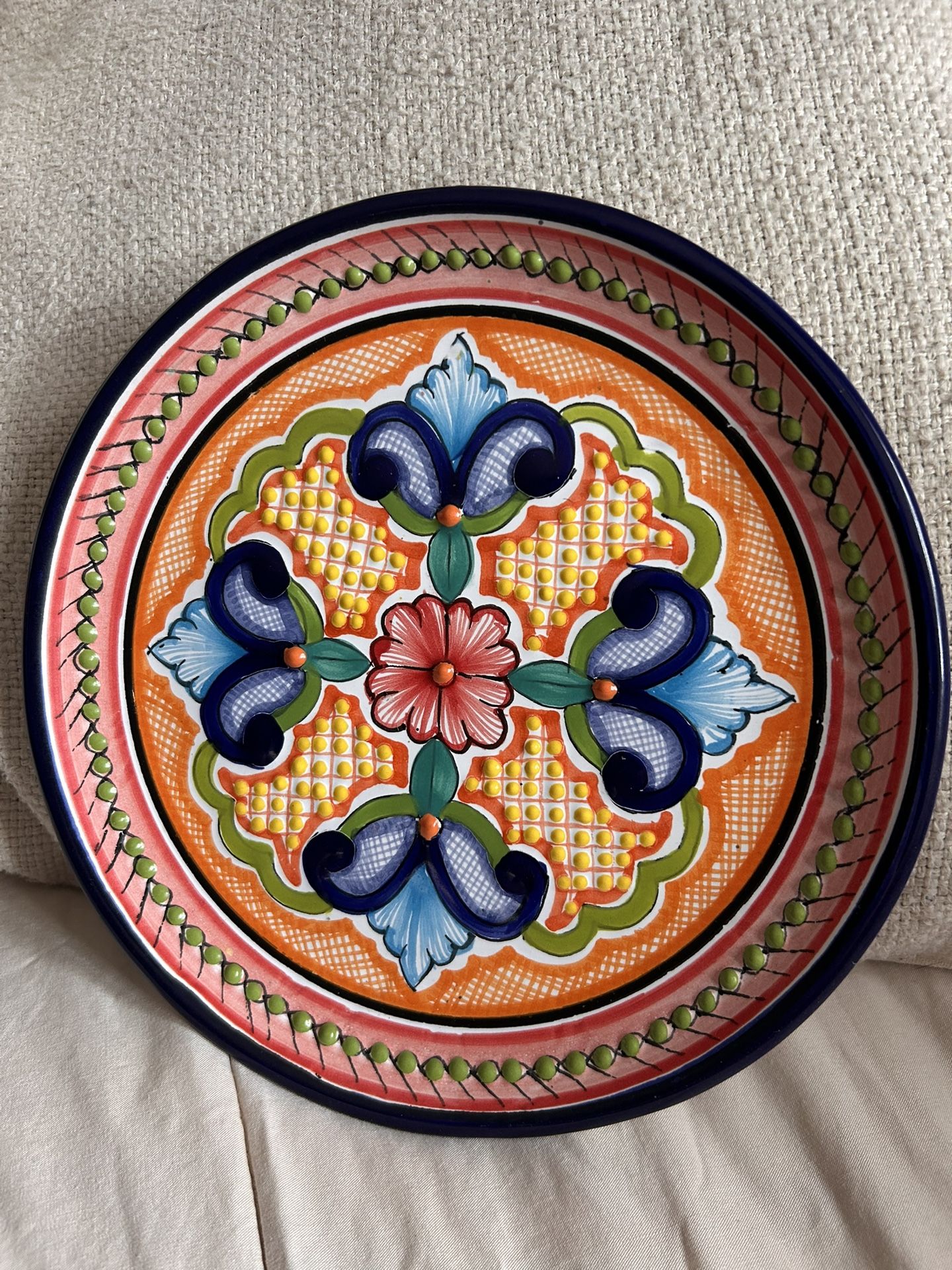 Talavera Mexican Pottery Vibrant Hand Painted Floral Colorful Wall Plate 8" Dia