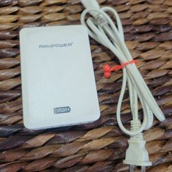 Plug In USB CHARGER