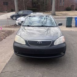 2007 Toyota Corolla (Stick Shift)