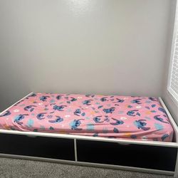Twin Bed 2 drawers