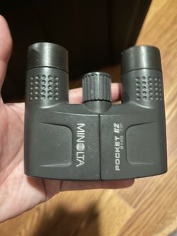 MINOLTA BINOCULARS POCKET EZ 8 X 20. 7.5 DEG