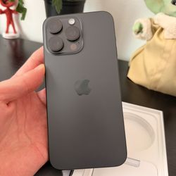 iPhone 15 Pro Max 256 Unlocked 