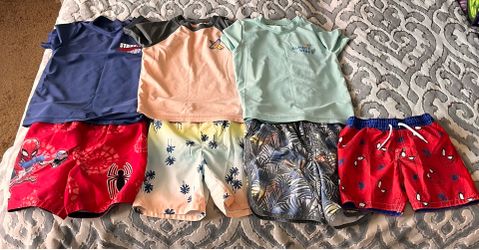 Boys clothes size 5, 6 (xs/small) 79 items