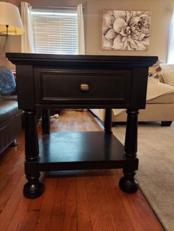 2 Signature Design By Ashley Square Side Tables
