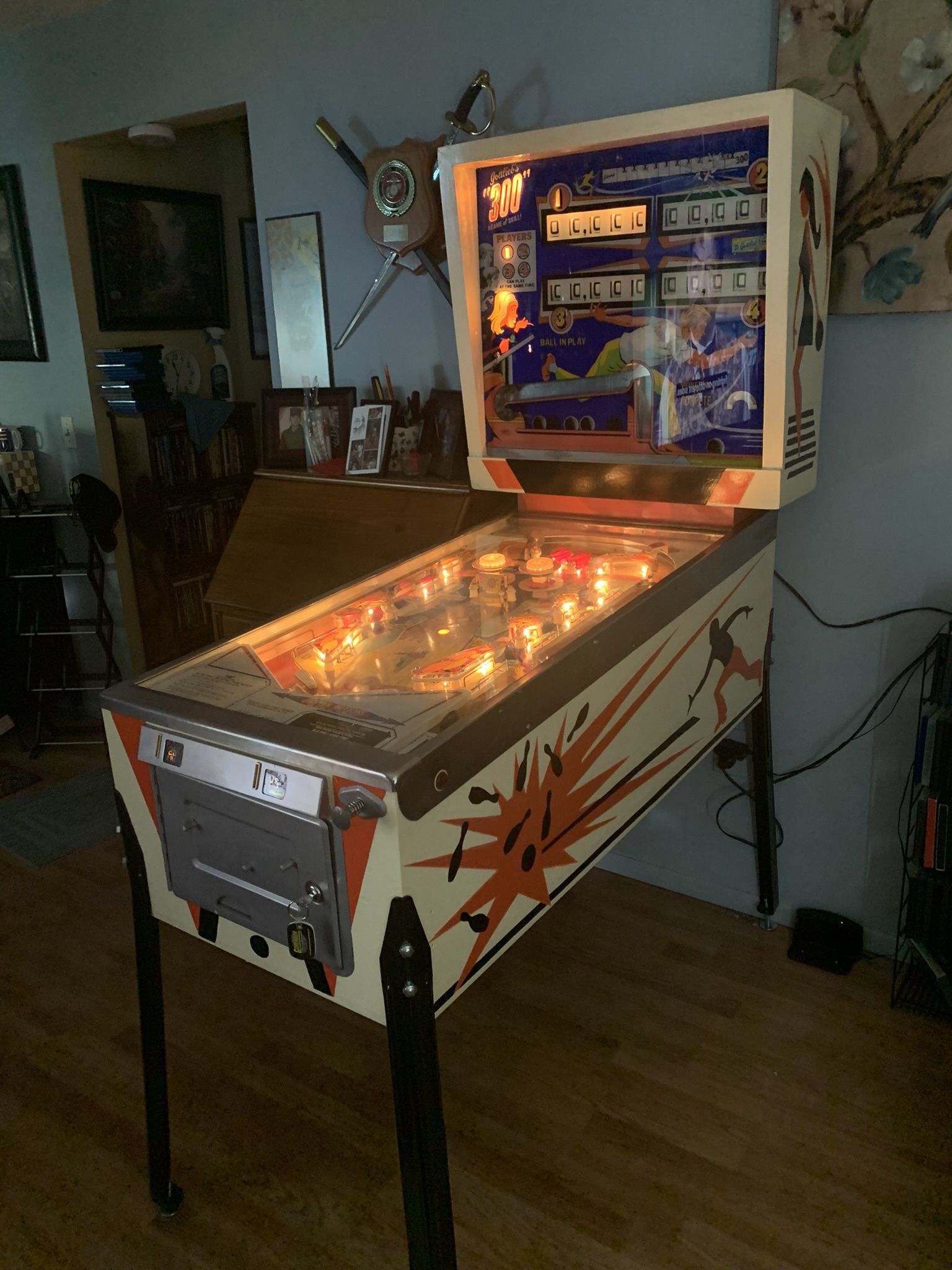 300 Gettlieb’s Pinball Machine 