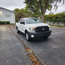 2011 Toyota Tundra 4.6L V8 – $9,500