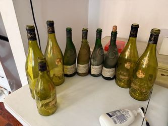 Lot of 10 Vintage Empty Wine Bottles